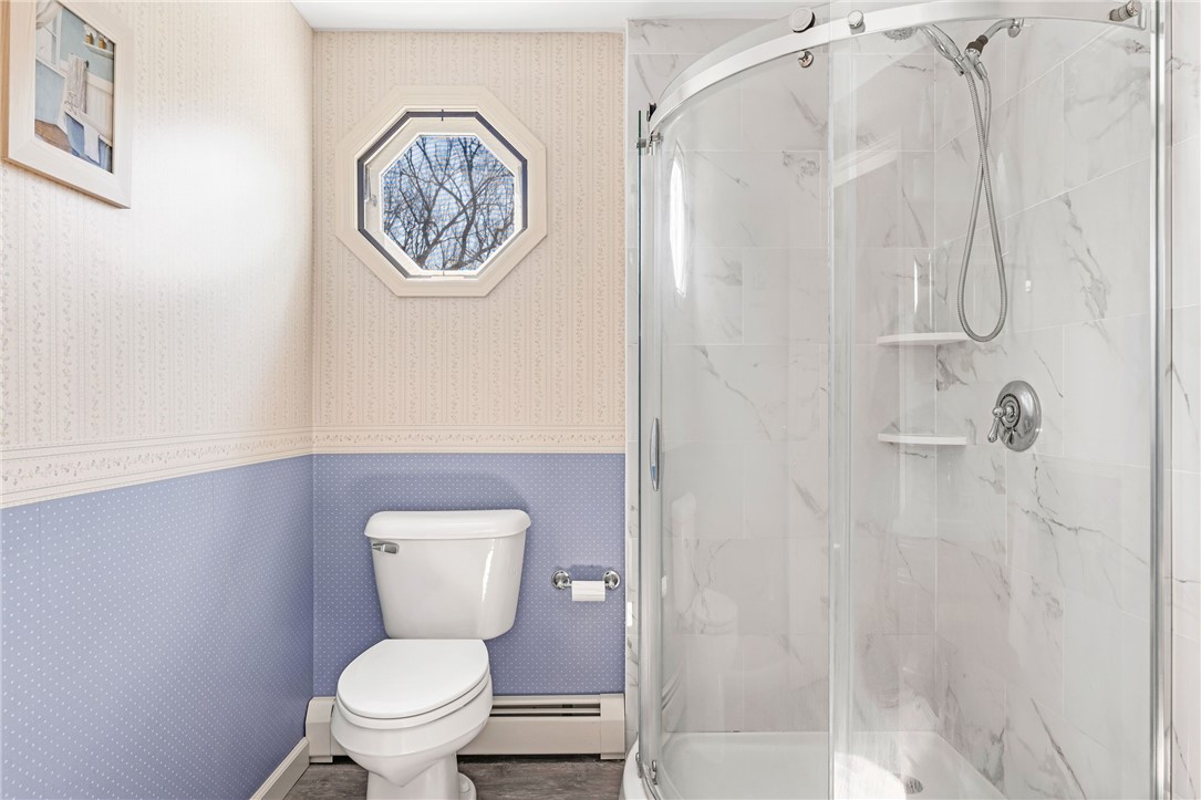 293 Lee Circle Burrillville, RI 02859 - Photo 22 of 40