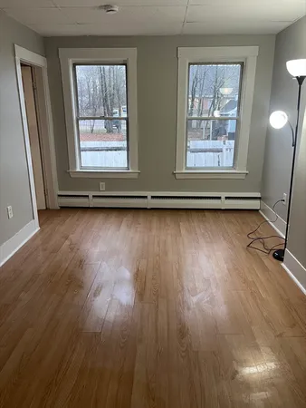 $1,700 | 349 Main Street, Unit 2, Douglas, MA 01516