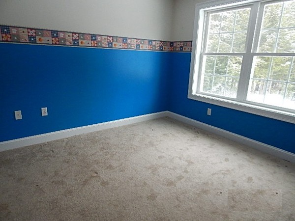 78 Miles Road Athol, MA 01331 - Photo 9 of 11 an empty room with a window