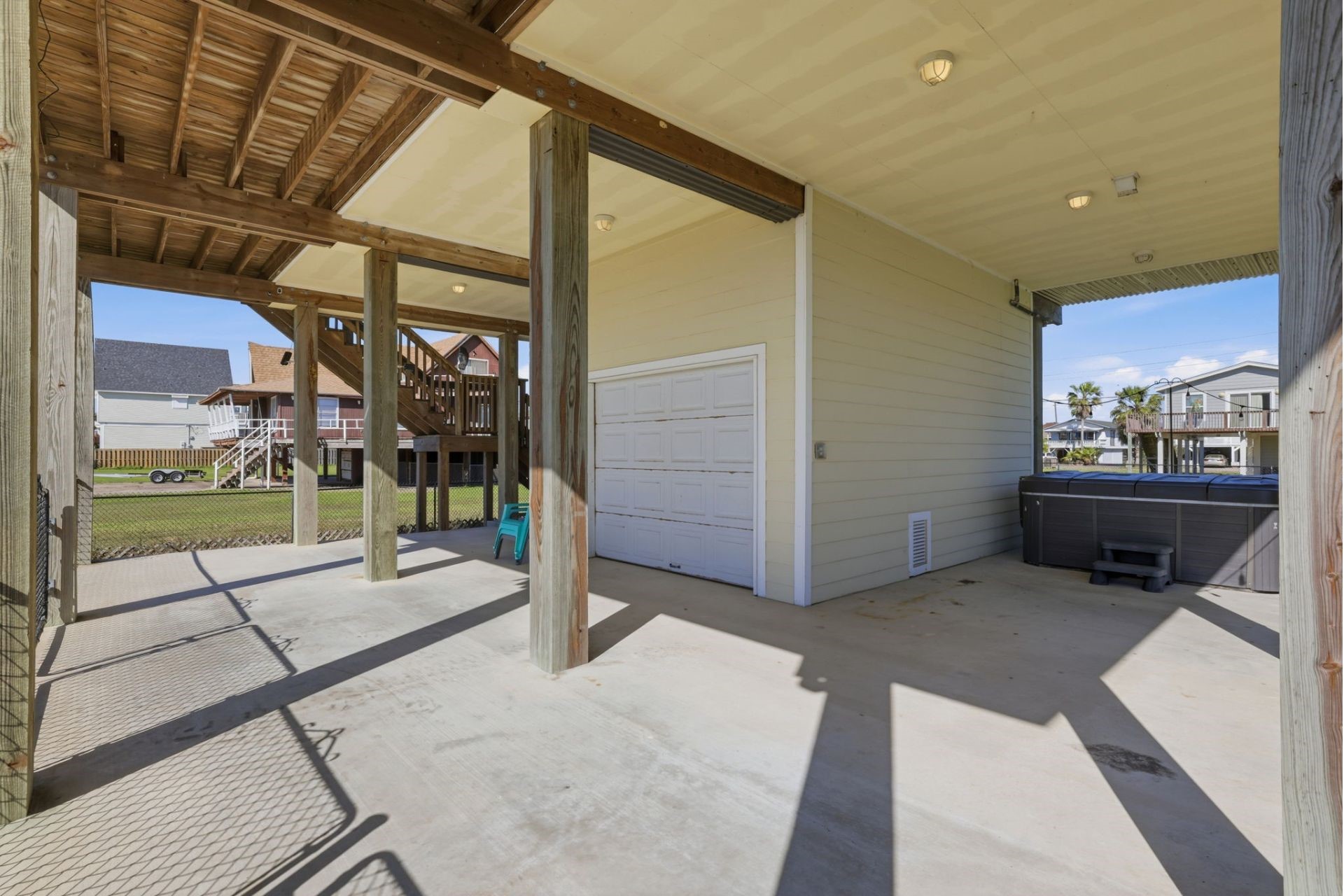 16522 John Silver Road Galveston, TX 77554 - Photo 19 of 26