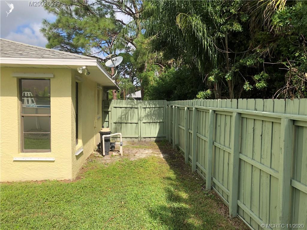 1222 Southwest Porter Road Port St. Lucie, FL 34953 - Photo 3 of 24 Gallery Image 3