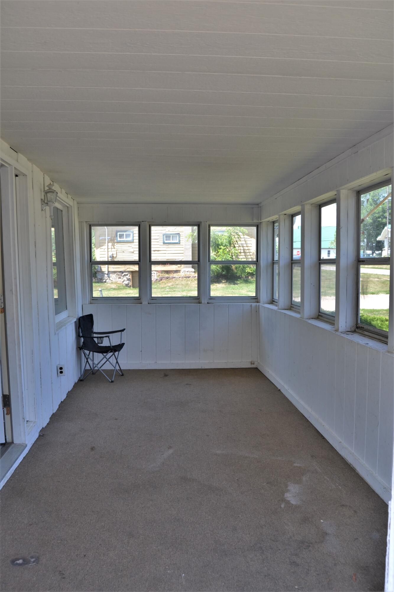 3957 West Jefferson Road Alma, MI 48801 - Photo 5 of 25 DSC_0007