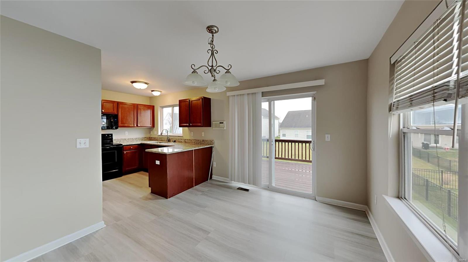 1016 Hawkridge Run Belleville, IL 62221 - Photo 5 of 12 Gallery Image 5
