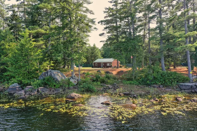$370,000 | 57 Bear Trap Hwy Brooks, Brooks, ME 04921