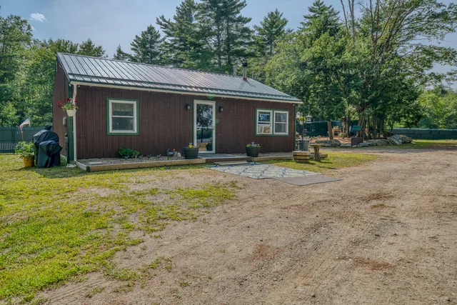 $370,000 | 57 Bear Trap Hwy Brooks, Brooks, ME 04921