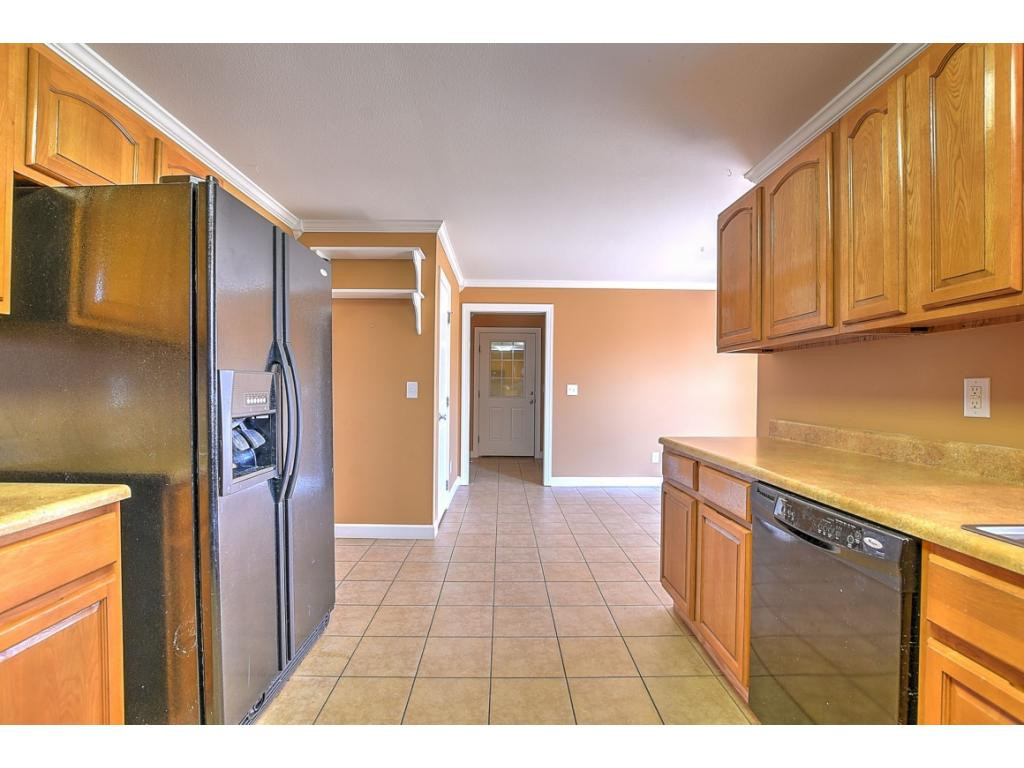 2405 Holly Creek Road Greeneville, TN 37745 - Photo 14 of 34 Photo 14