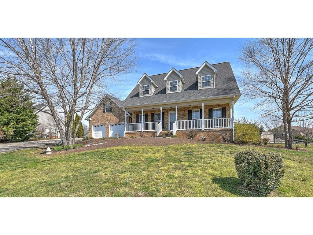 2405 Holly Creek Road Greeneville, TN 37745 - Photo 4 of 34 Photo 4