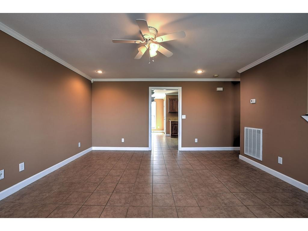 2405 Holly Creek Road Greeneville, TN 37745 - Photo 6 of 34 Photo 6
