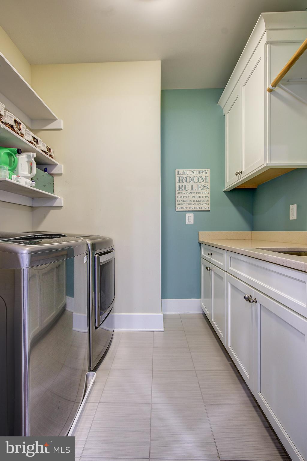 6101 Kirby Road Bethesda, MD 20817 - Photo 40 of 51 UPPER-LEVEL LAUNDRY ROOM