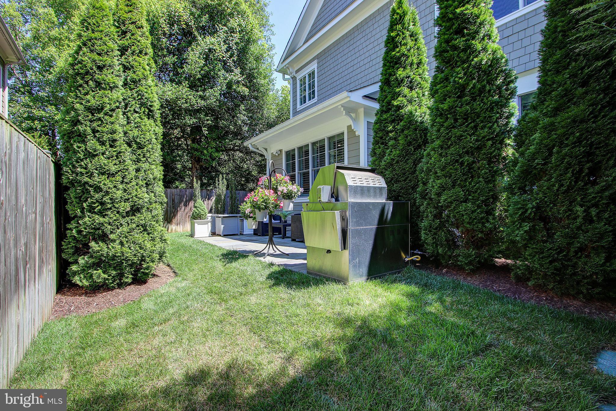 6101 Kirby Road Bethesda, MD 20817 - Photo 50 of 51 LUSH MATURE LANDSCAPING--PRICELESS!!