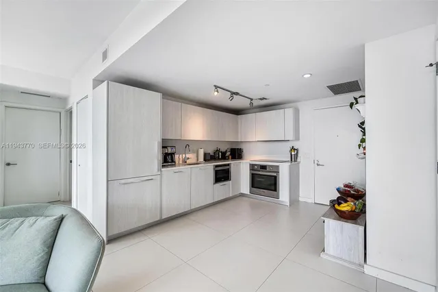 $599,000 | 501 Northeast 31st Street, Unit 3009, Miami, FL 33137