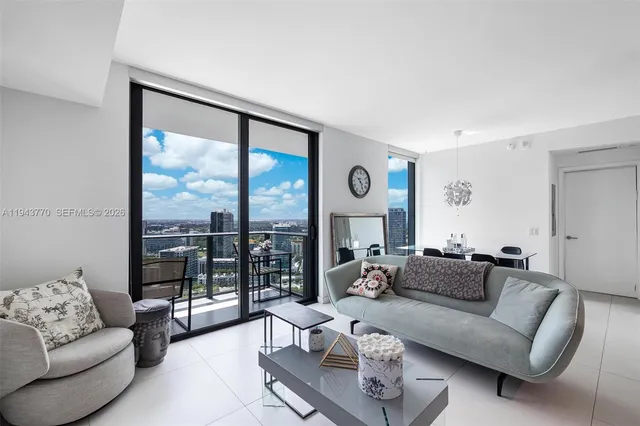 $599,000 | 501 Northeast 31st Street, Unit 3009, Miami, FL 33137