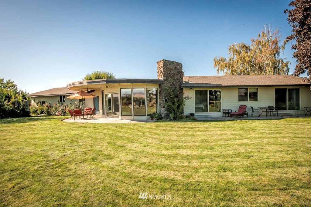 1024 Mojonnier Road Walla Walla, WA 99362 - Photo 1 of 40