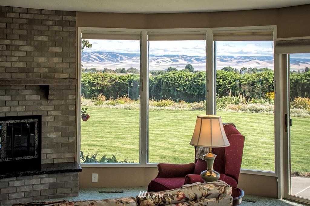 1024 Mojonnier Road Walla Walla, WA 99362 - Photo 4 of 40