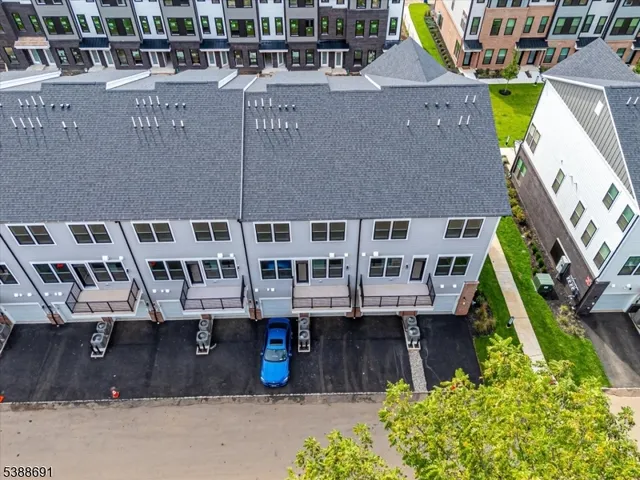 $4,200 | 624 Sadie Circle, New Brunswick, NJ 08901