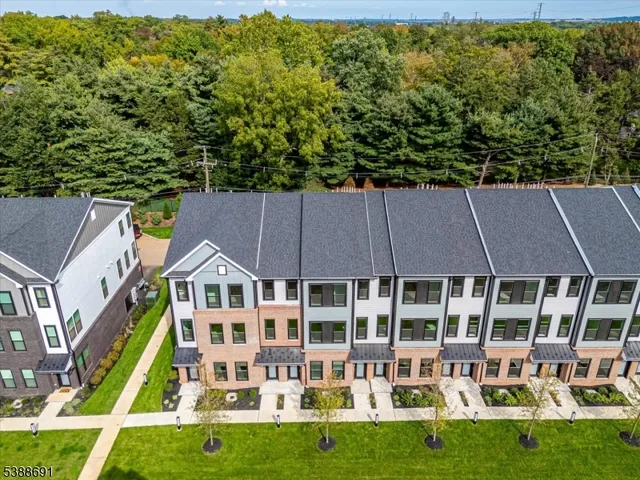 $4,200 | 624 Sadie Circle, New Brunswick, NJ 08901