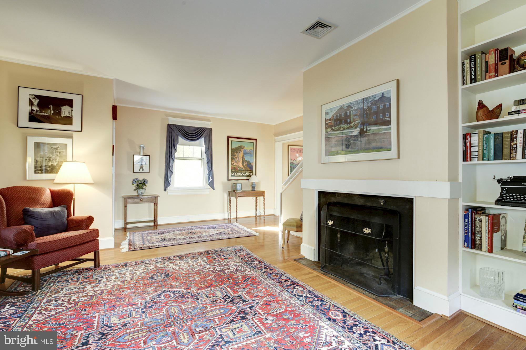 5526 Broad Branch Road Northwest Washington, DC 20015 - Photo 5 of 30 Living Room