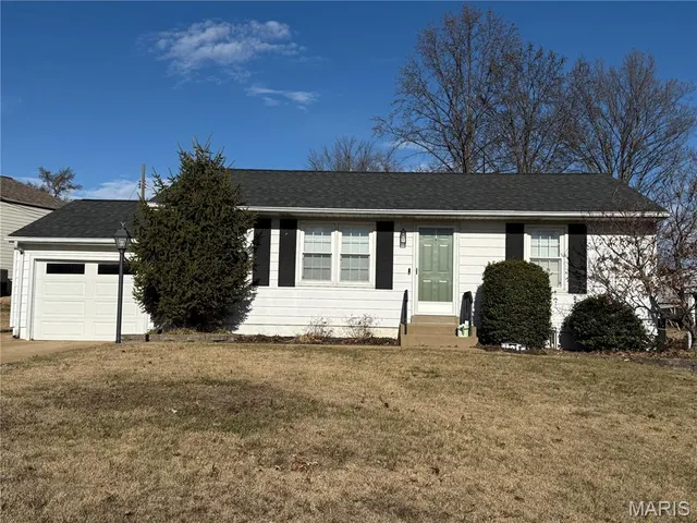 $2,145 | 11015 Golf Crest Drive, St. Louis, MO 63126