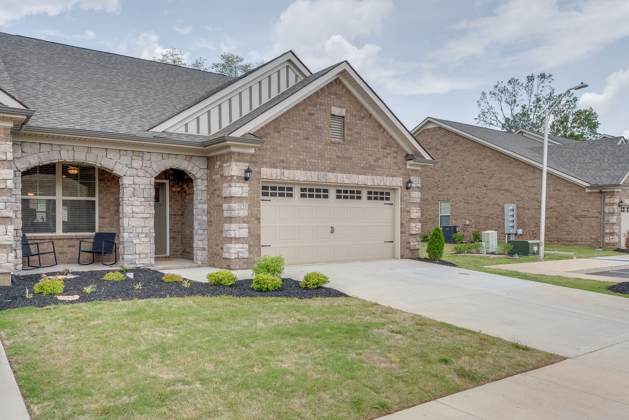 2125 Halfmoon Way Murfreesboro, TN 37130 - Photo 3 of 33 a front view of a house with garden