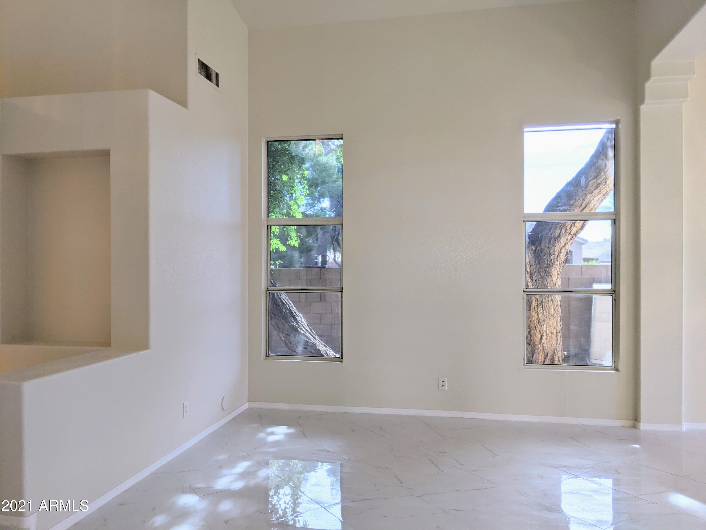 766 West Del Rio Street Gilbert, AZ 85233 - Photo 12 of 108 766 W DEL RIO ST