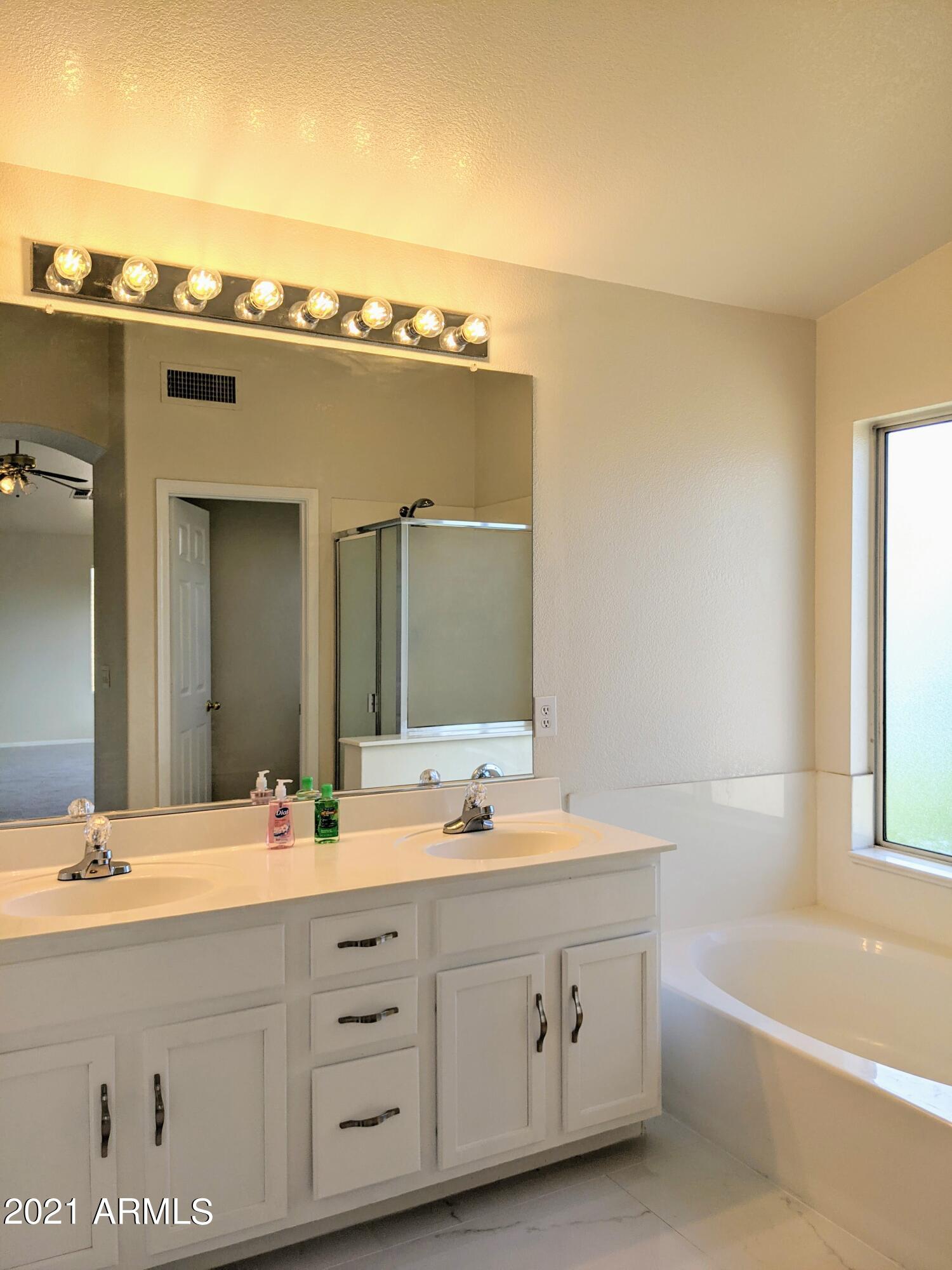 766 West Del Rio Street Gilbert, AZ 85233 - Photo 63 of 108 766 W DEL RIO ST