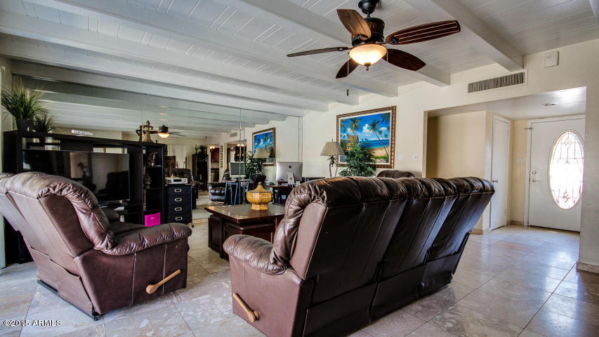 4106 East Camelback Road Phoenix, AZ 85018 - Photo 2 of 15 Photo 3.jpg