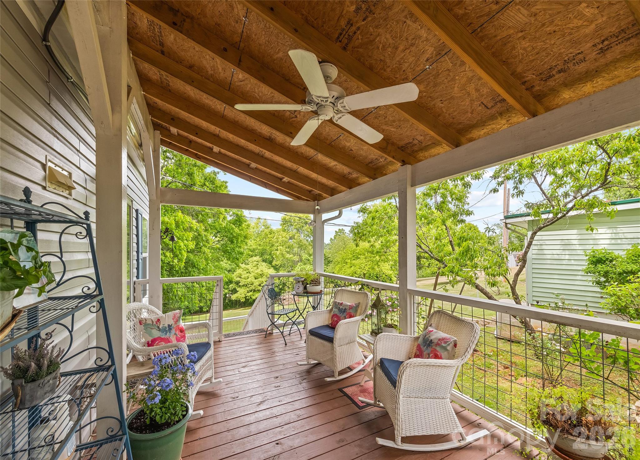 17 King Drive Leicester, NC 28748 - Photo 18 of 29 Gallery Image 18
