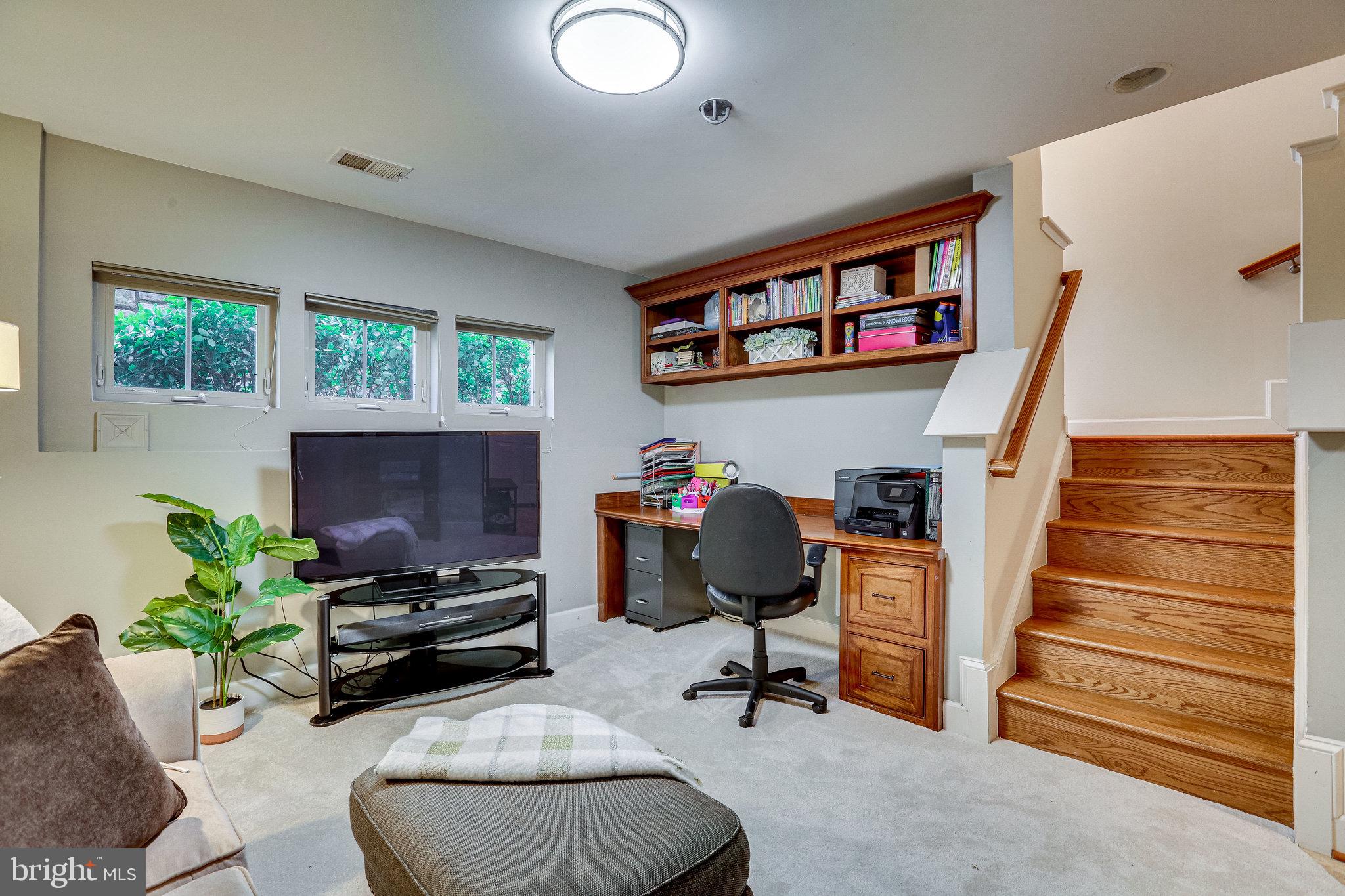 3305 Kemper Road Arlington, VA 22206 - Photo 15 of 45 Gallery Image 15
