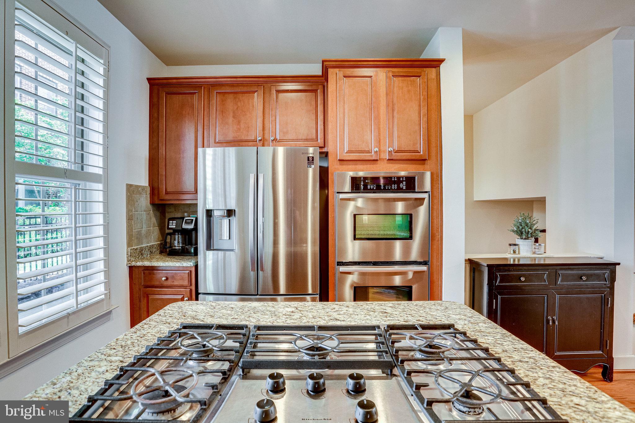 3305 Kemper Road Arlington, VA 22206 - Photo 7 of 45 Gallery Image 7