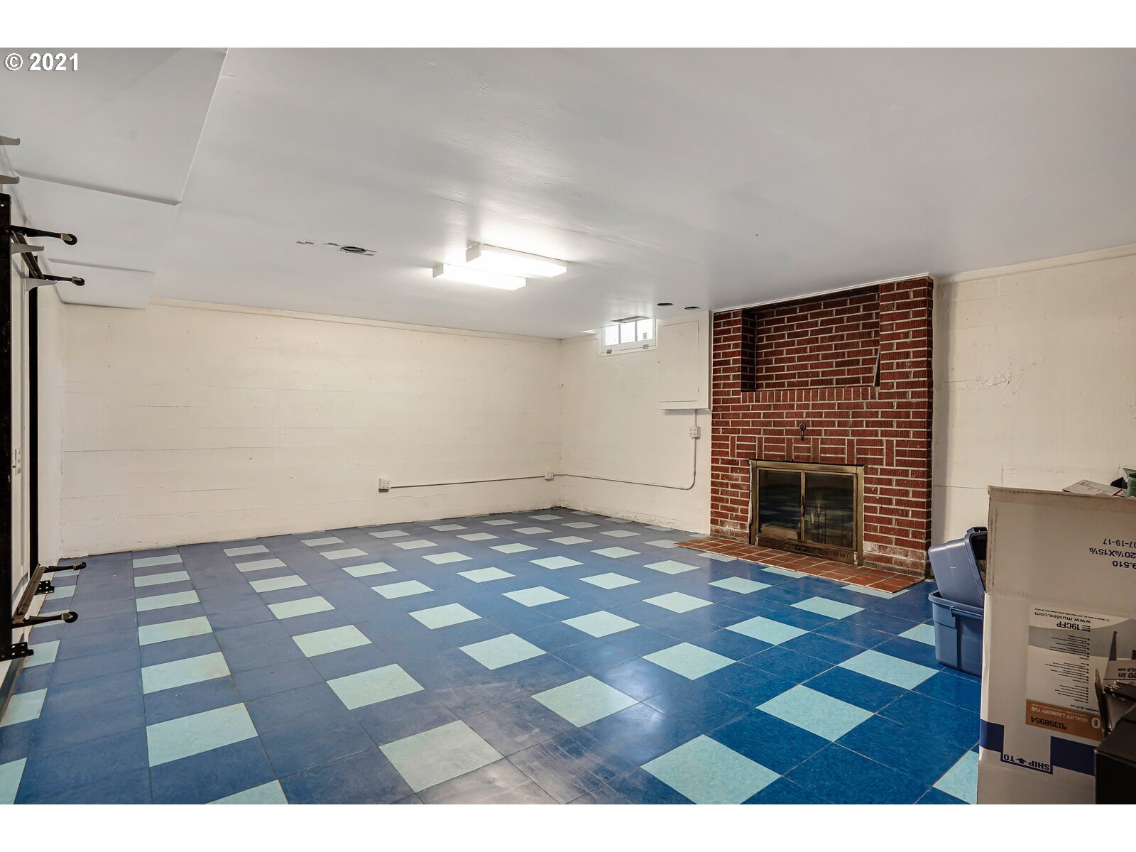 3950 Croisan Creek Road Salem, OR 97302 - Photo 26 of 32 Gallery Image 26