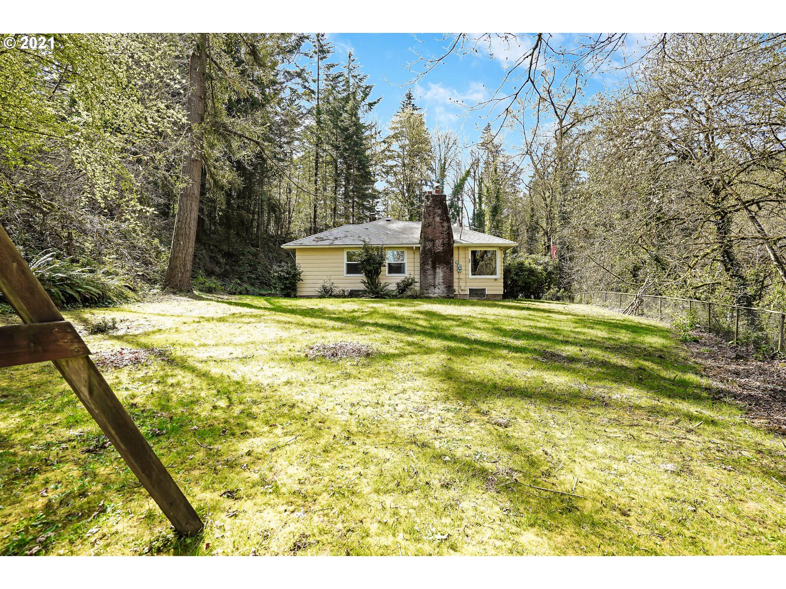 3950 Croisan Creek Road Salem, OR 97302 - Photo 28 of 32 Gallery Image 28
