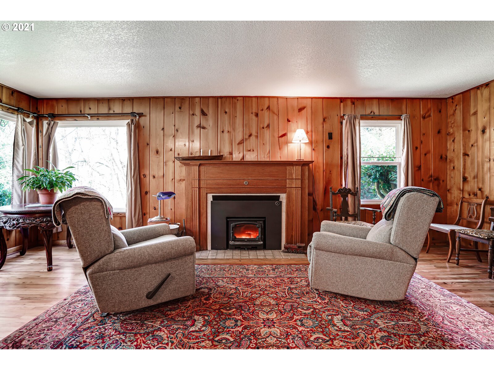 3950 Croisan Creek Road Salem, OR 97302 - Photo 4 of 32 Gallery Image 4
