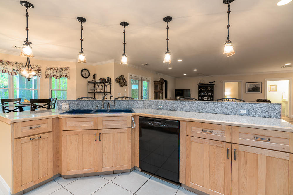 479 Hancock Pond Road Sebago, ME 04029 - Photo 10 of 58 Kitchen