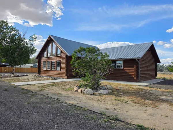 $475,000 | 311 Bridge Avenue, Worland, WY 82401