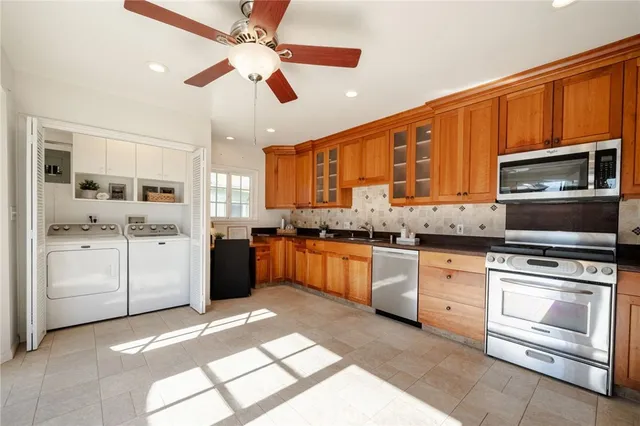 $599,000 | 1725 South Centre Street, San Pedro, CA 90731