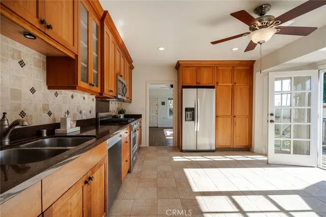 $599,000 | 1725 South Centre Street, San Pedro, CA 90731