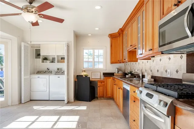 $599,000 | 1725 South Centre Street, San Pedro, CA 90731