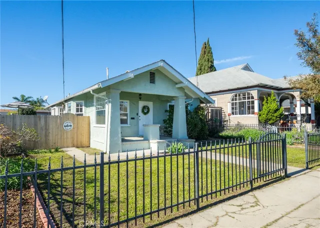 $599,000 | 1725 South Centre Street, San Pedro, CA 90731