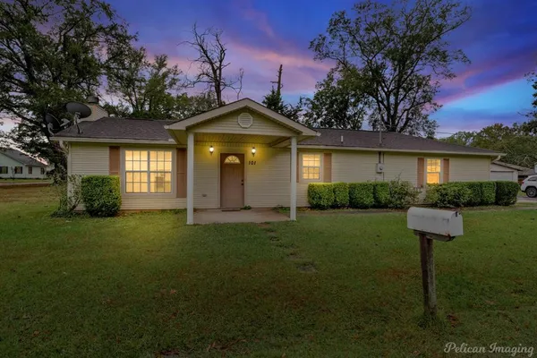 $210,000 | 101 West Jefferson Street, Haughton, LA 71037