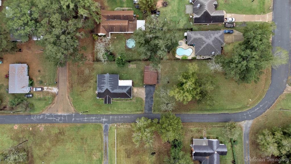 101 West Jefferson Street Haughton, LA 71037 - Photo 33 of 39 an aerial view of a house having outdoor space
