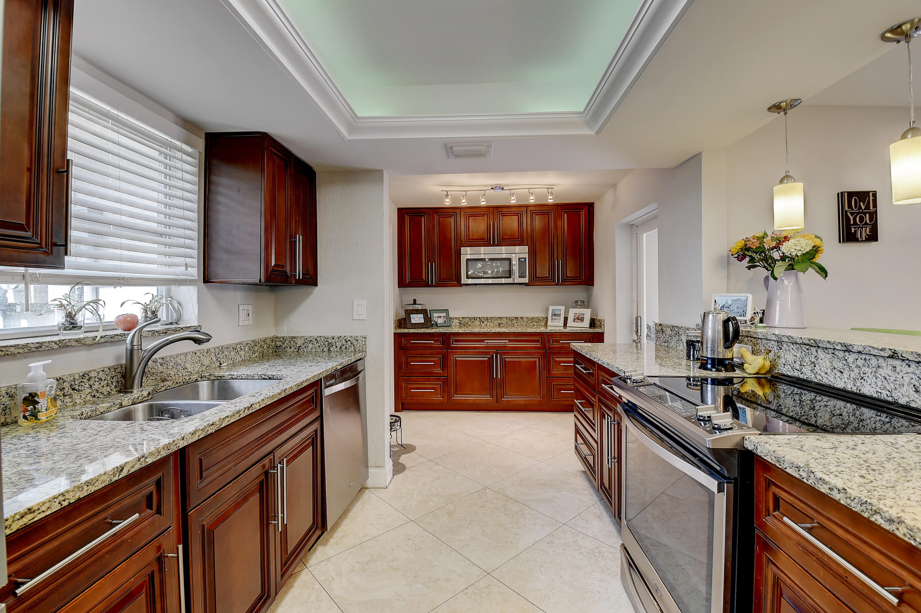 670 Southwest 7th Street Boca Raton, FL 33486 - Photo 18 of 47 23_virtuals1 (23)