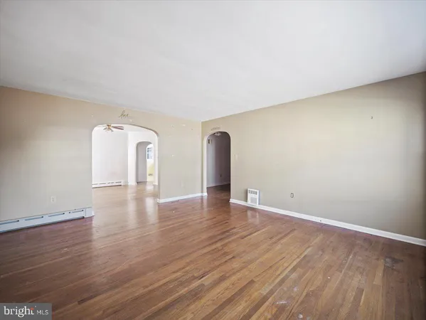 $164,900 | 107 Lincoln Way East, McConnellsburg, PA 17233