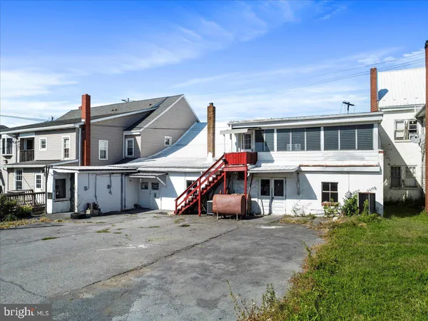 $164,900 | 107 Lincoln Way East, McConnellsburg, PA 17233