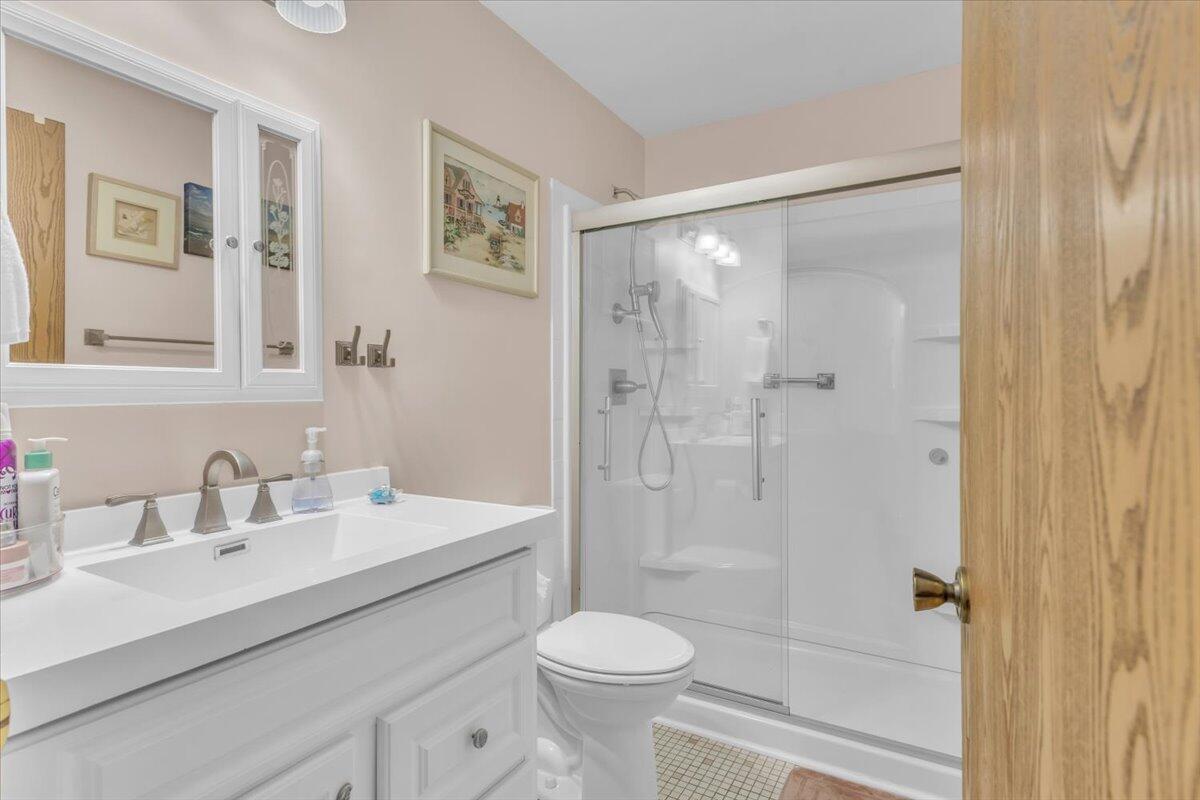 369 Summit Court West Crown Point, IN 46307 - Photo 6 of 16 1200x800