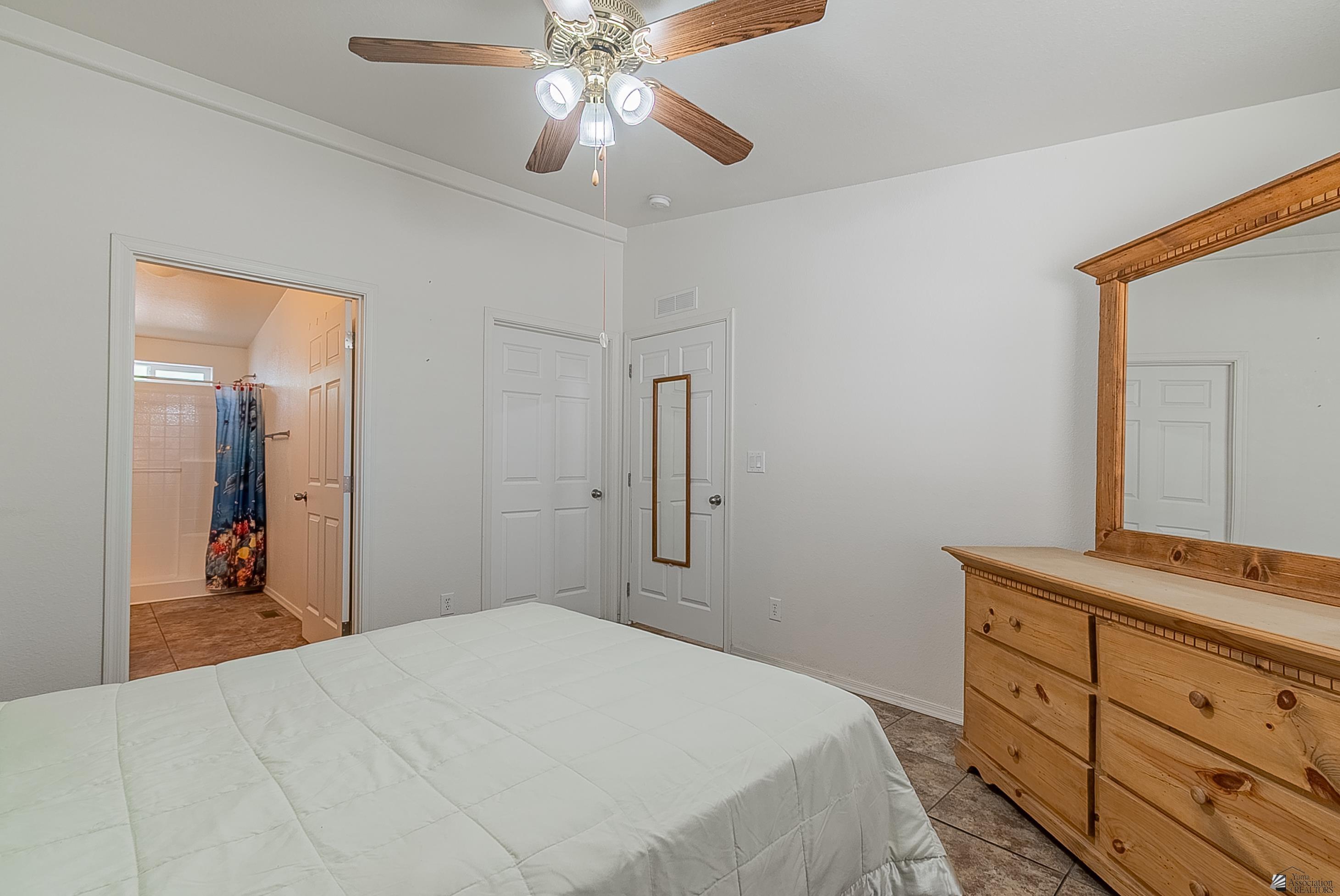 12127 South Shell Avenue Yuma, AZ 85367 - Photo 16 of 33 Gallery Image 16