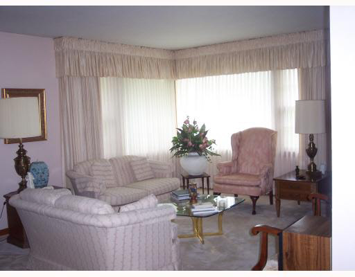 25082 Edison Road South Bend, IN 46628 - Photo 4 of 8