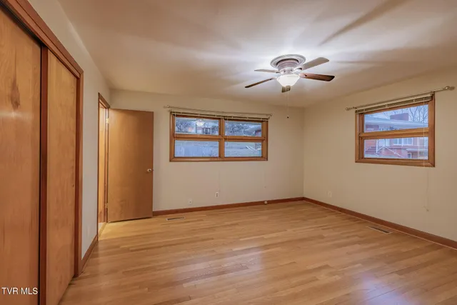 $289,900 | 532 Bays View Road, Kingsport, TN 37660