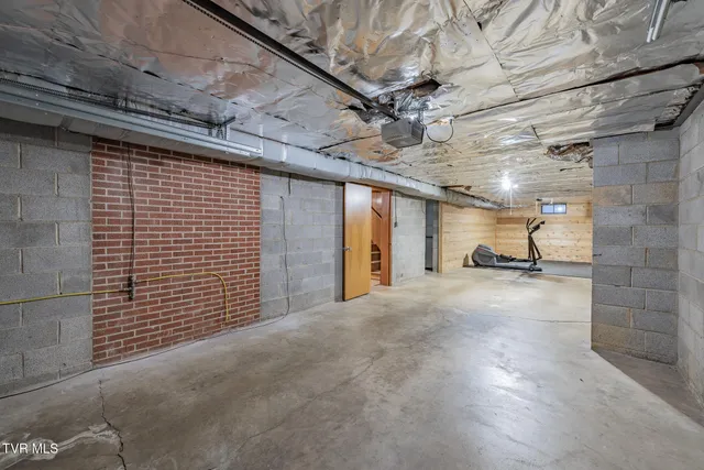 $289,900 | 532 Bays View Road, Kingsport, TN 37660