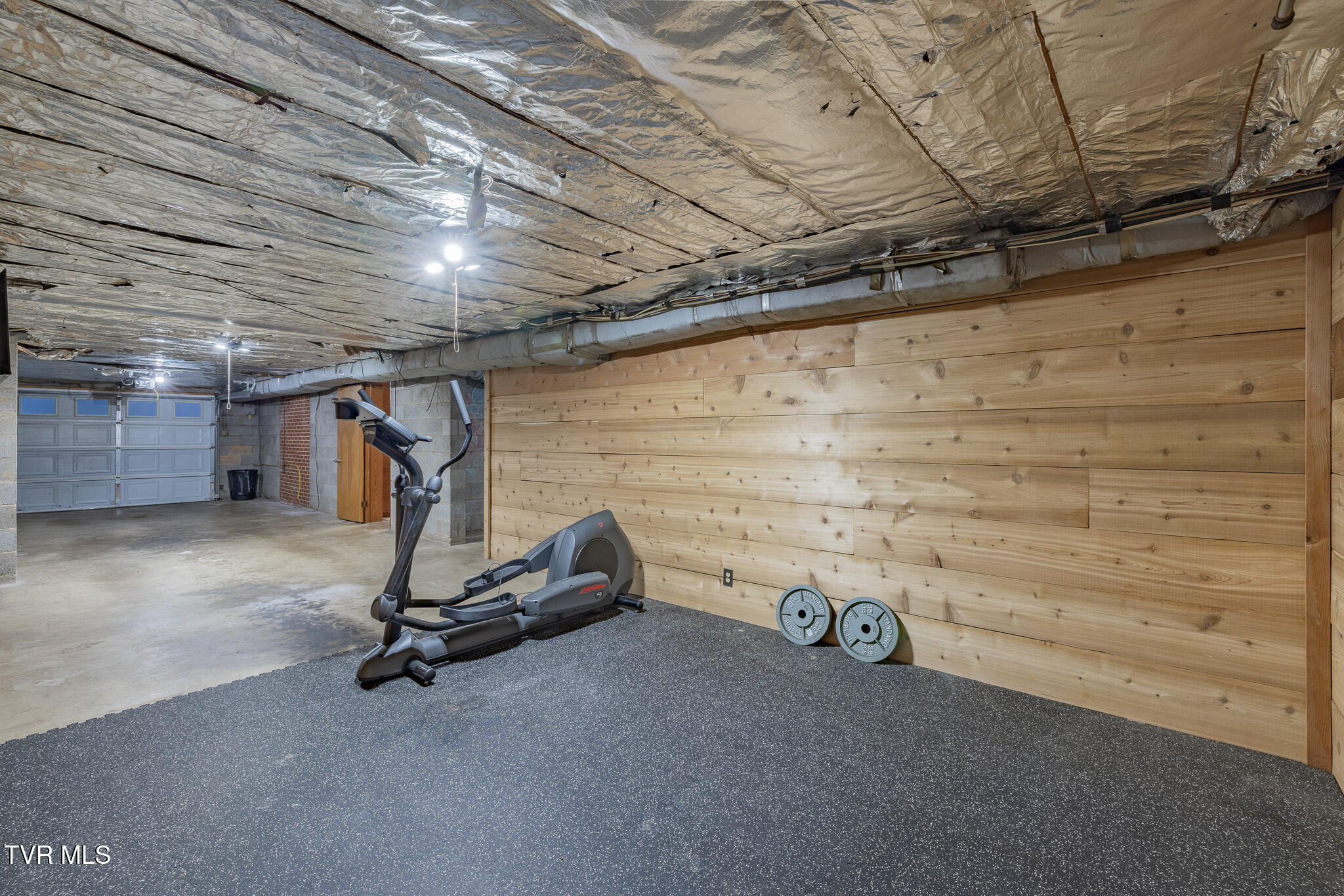 532 Bays View Road Kingsport, TN 37660 - Photo 29 of 41 1R9A1941-HDR