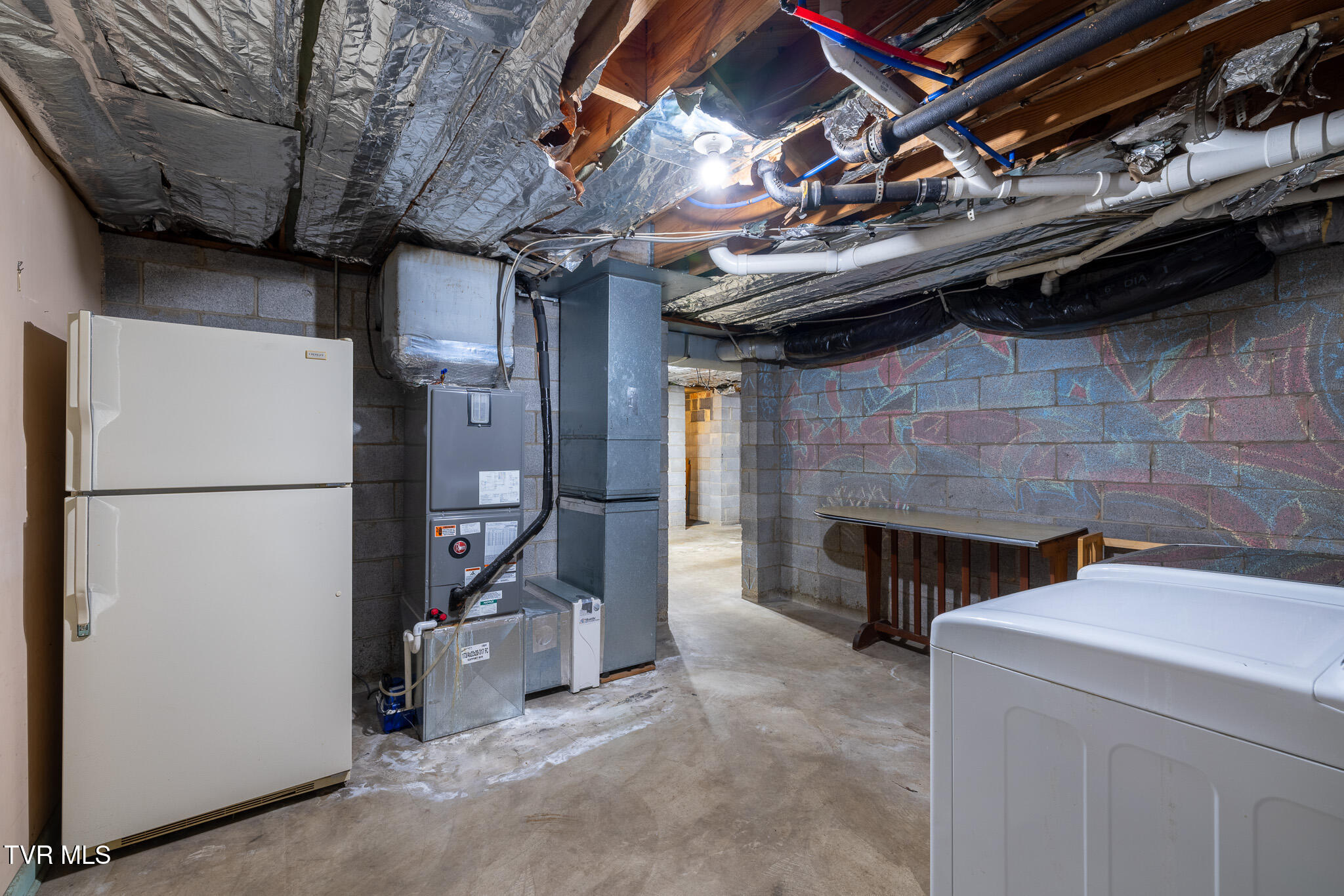 532 Bays View Road Kingsport, TN 37660 - Photo 33 of 41 1R9A1953-HDR